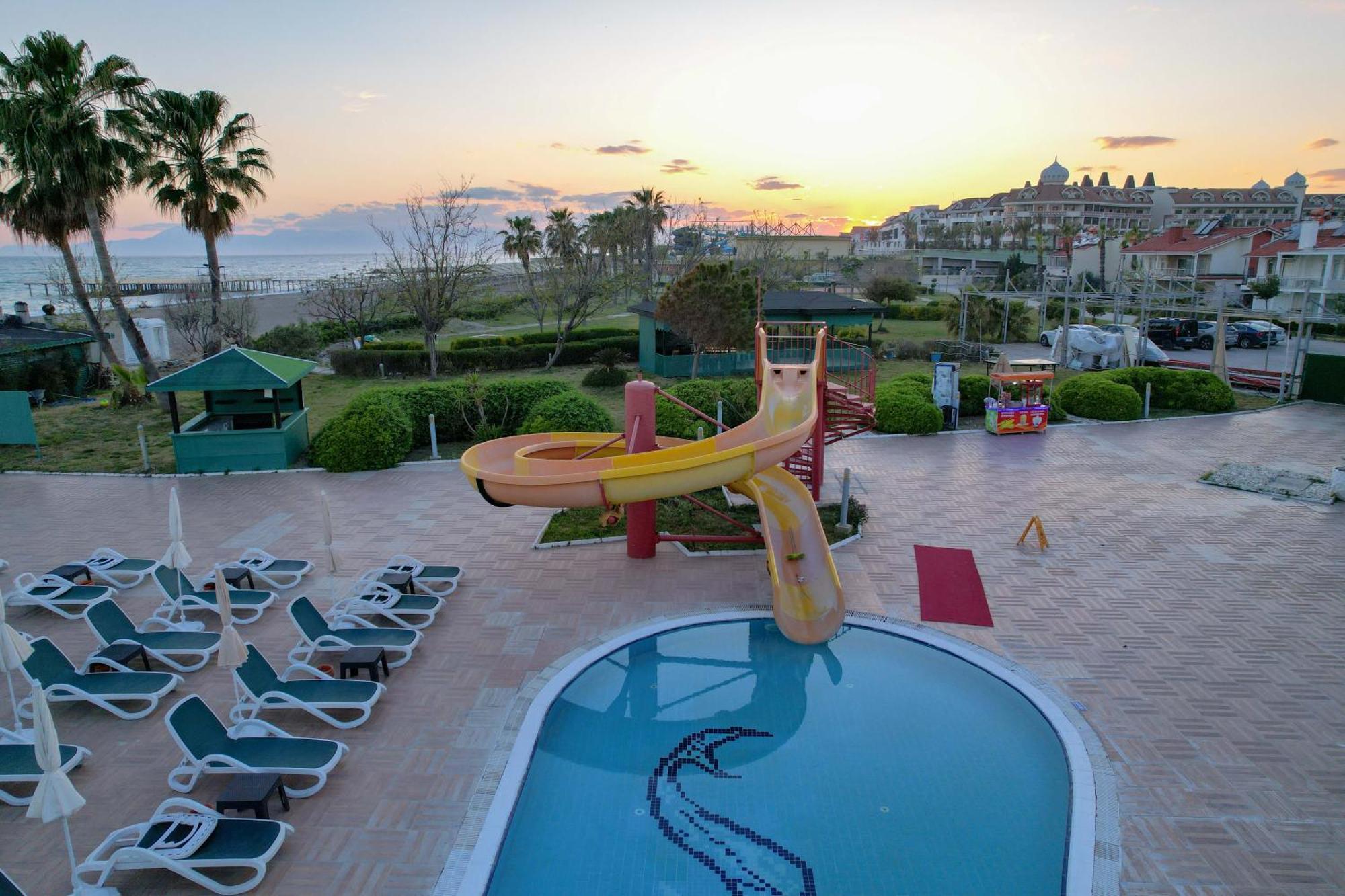 Clover Magic Seagate Belek Hotell Antalya Eksteriør bilde